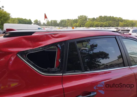 2017 Toyota Rav4 Xle from USA, damaged, VIN JTMRFREV4HJ115463